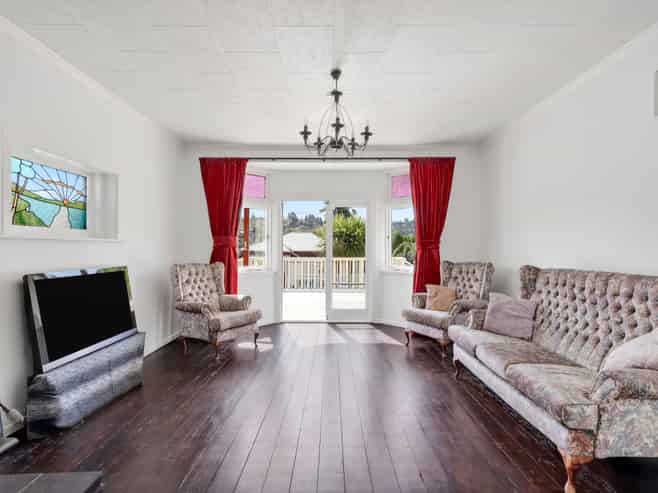 35 Tipahi Street, Nelson South