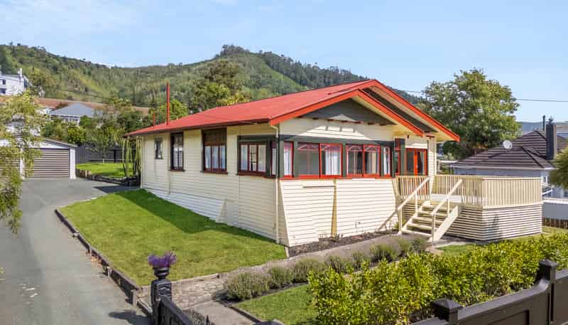 35 Tipahi Street, Nelson South