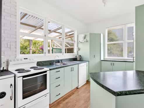 35 Tipahi Street, Nelson South