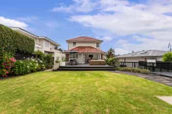 28 Glen Atkinson Street, St Heliers