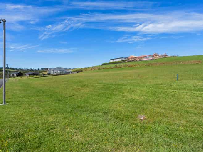 8 Ahumoana Road, Okura Bush