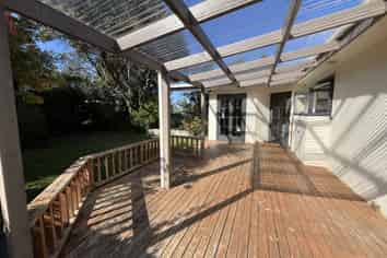 9 Sheffield Street, Awapuni