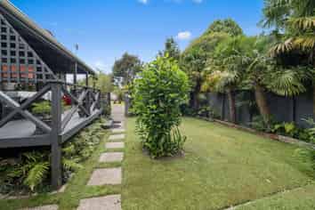 19B Deborah Place, Mangakakahi