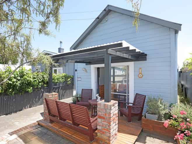 140 Broadway, Marton