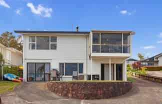 22 Hamurana Road, Omokoroa