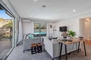 26 Waldorf Crescent, Orewa