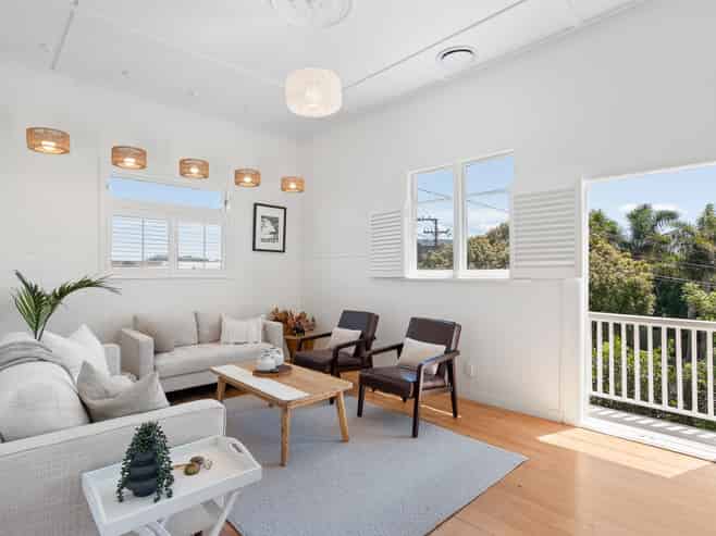 5 Western Springs Road, Morningside