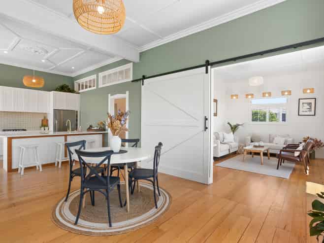 5 Western Springs Road, Morningside