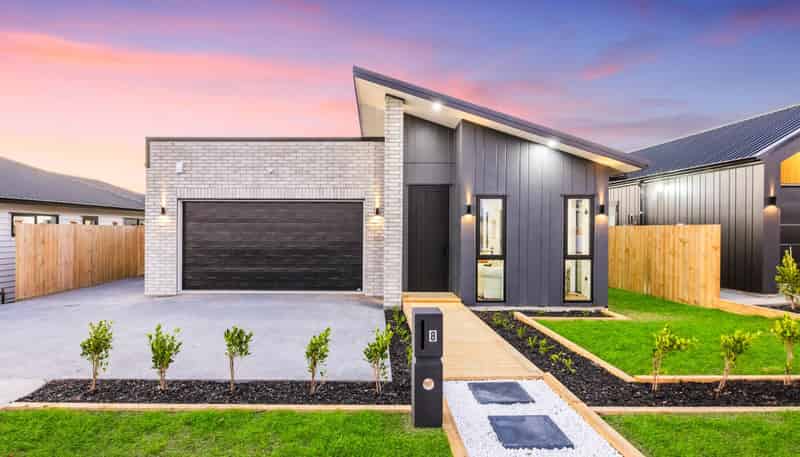 8 Gertrude Cole Road, Clarks Beach