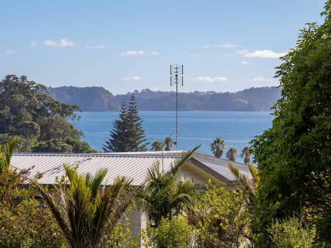 1/96 William Bayes Place, Red Beach