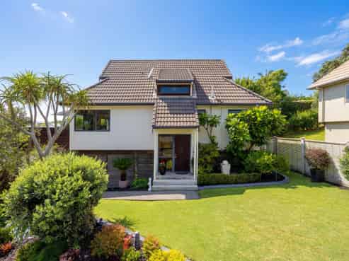 1/96 William Bayes Place, Red Beach