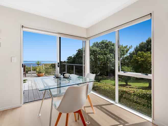 1326 Whangaparaoa Road, Army Bay