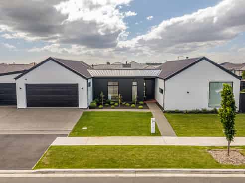 57 Ebenezer Drive, Lincoln