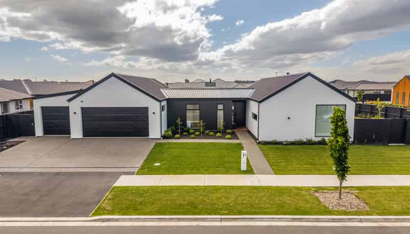 57 Ebenezer Drive, Lincoln