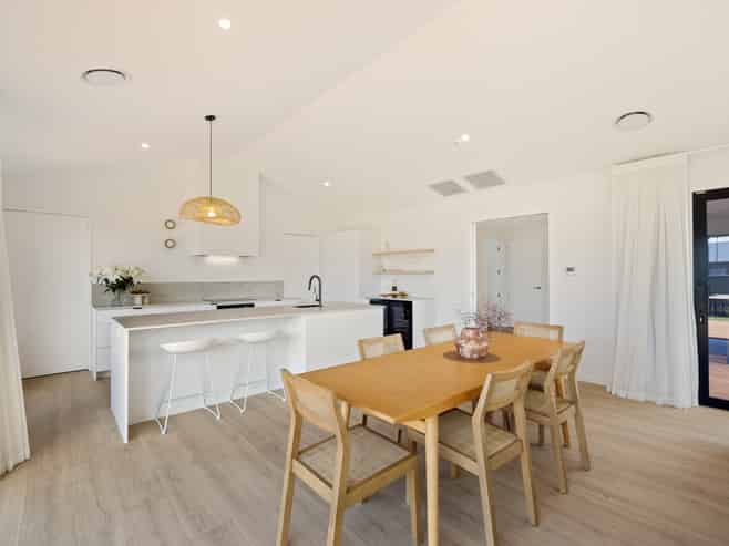 57 Ebenezer Drive, Lincoln