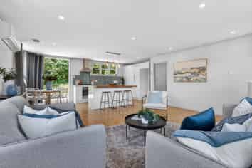 55 Taylor Terrace, Tawa