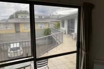 17/87 Golf Road, Tahunanui