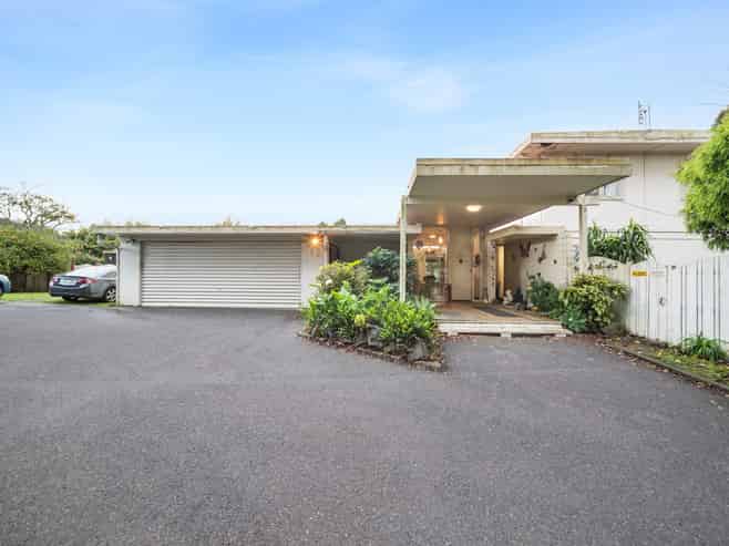 52 Hain Avenue, Mangere East