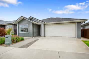 3 Takapo Grove, Kelson