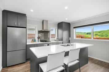 3 Takapo Grove, Kelson