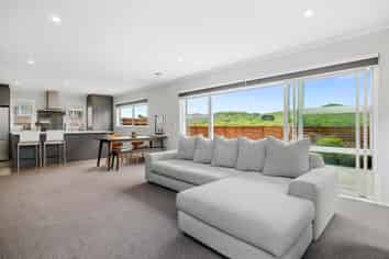 3 Takapo Grove, Kelson