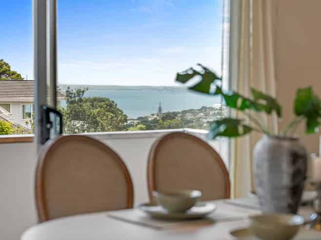 1/114 Sunrise Avenue, Mairangi Bay