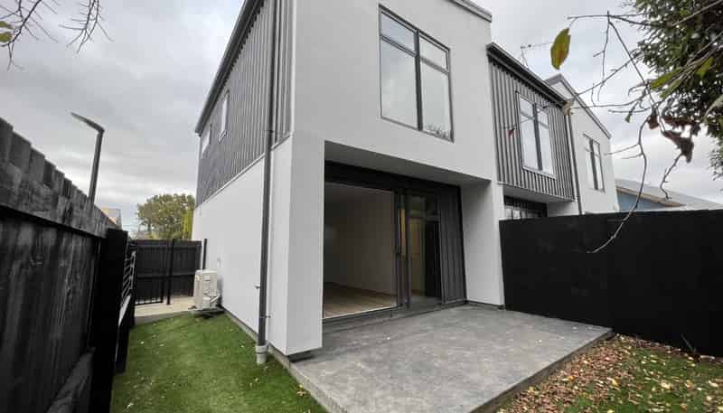 4/10a McLean Street, Linwood