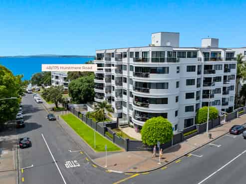 4B/175 Hurstmere Road, Takapuna