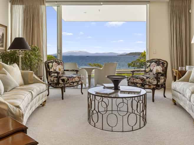 3/110 Lake Terrace, Taupo