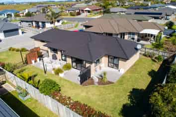 16 Roto View, One Tree Point