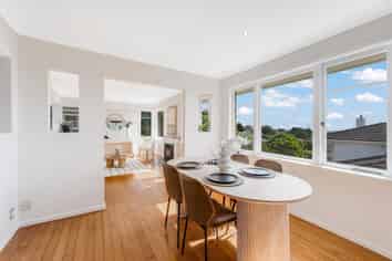 72 Bradbury Road, Botany Downs