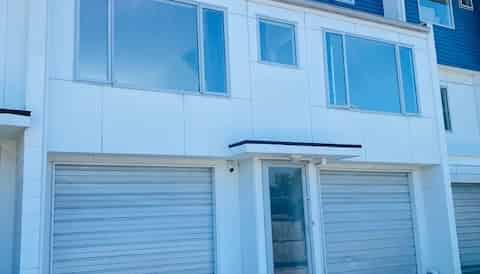 22B Packe Street, Edgeware