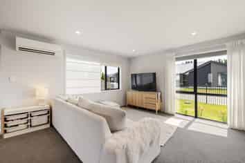 9 Arabella Crescent, Yaldhurst