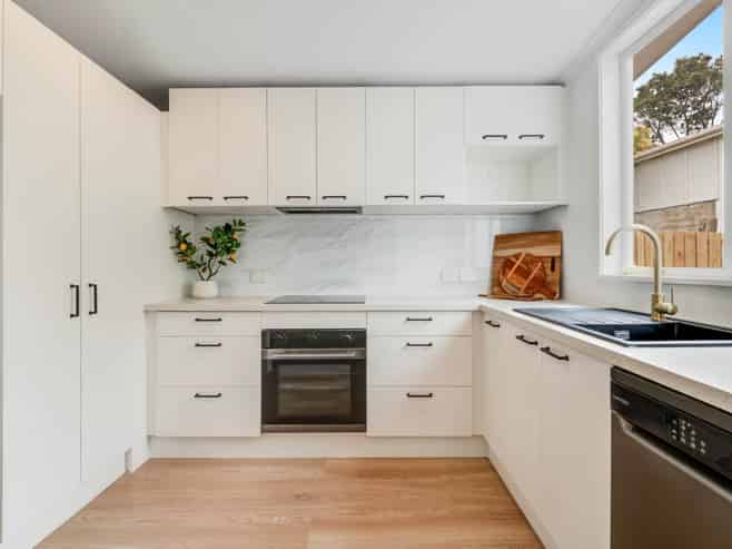 15 Nelson Street, Helensville