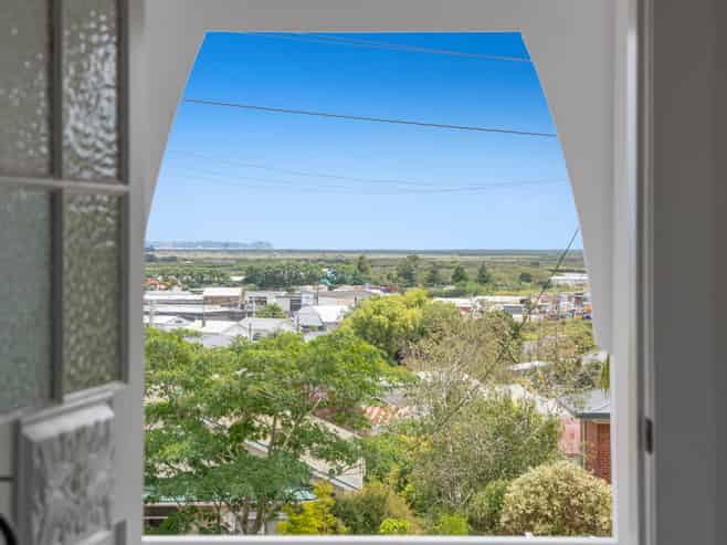 15 Nelson Street, Helensville