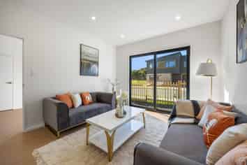 32 Taipahitini Road , Karaka