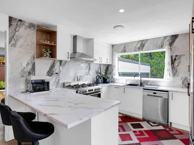 127 Fairview Street, Chartwell