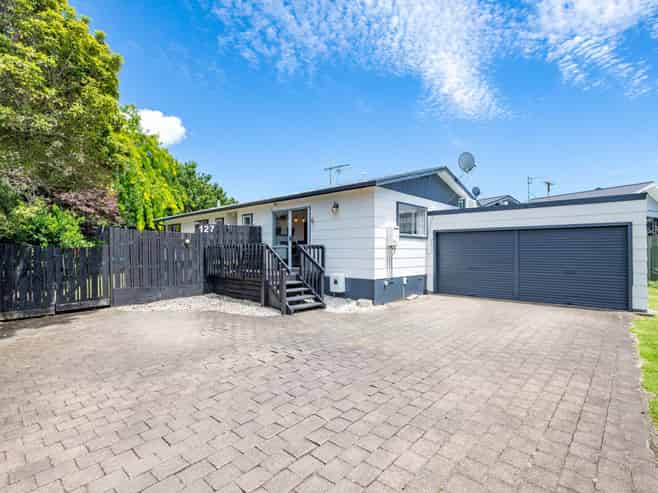 127 Fairview Street, Chartwell