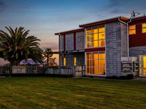 11 Denby Heights, Hawera