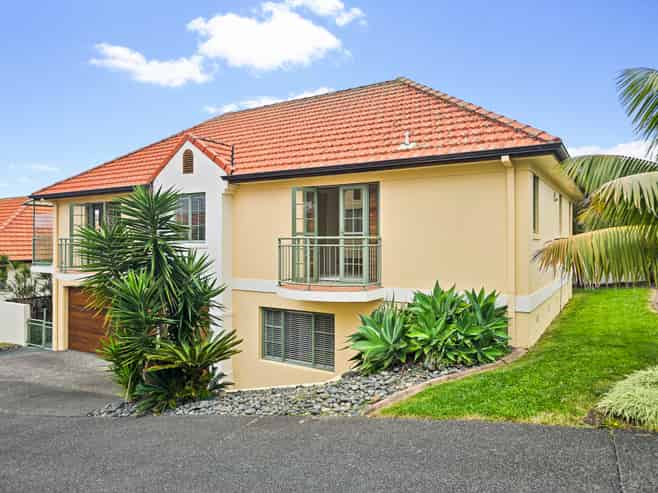 24 Parkwood Crescent, Gulf Harbour