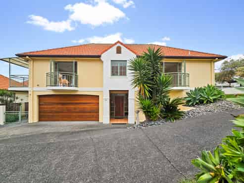 24 Parkwood Crescent, Gulf Harbour