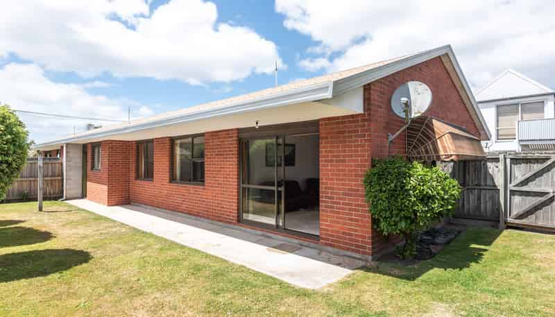 2/61 Caledonian Road, SAINT ALBANS