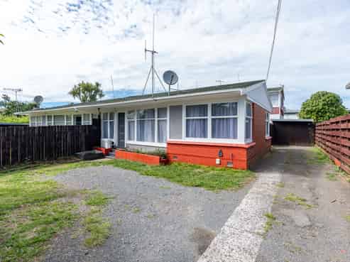 1A Dyer Street, Whitiora