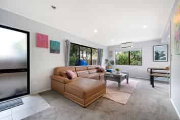 2/29 Humphrey Kemp Avenue, Henderson