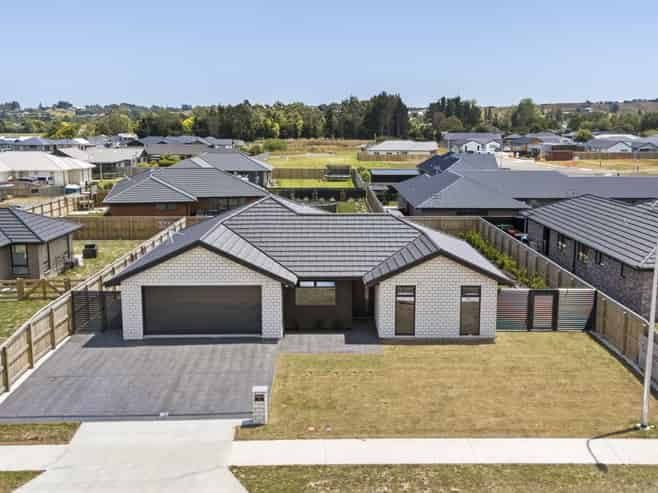 17 Echo Place, Feilding