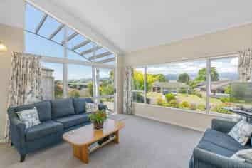 9 Claremont Rise, Levin