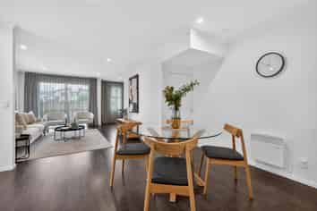 25 Latimer Way, Petone