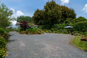 26 Patetere Street, Mamaku