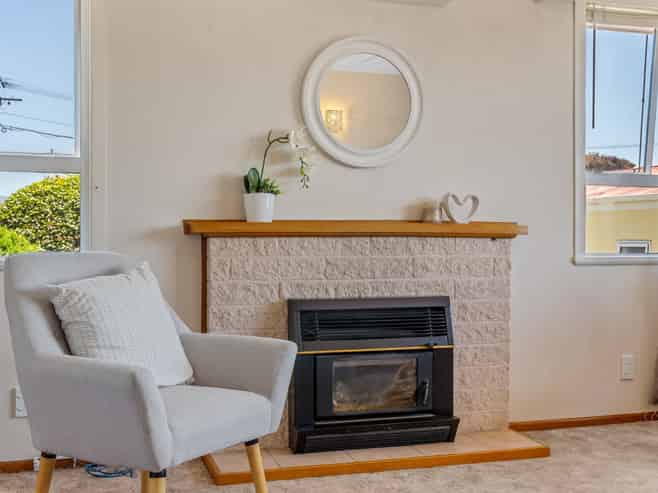 10 Walton Road, Paraparaumu Beach