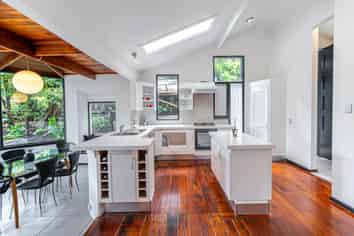 5/85 Konini Road, Titirangi